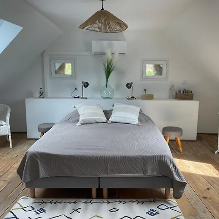 Chez Julie Holiday home Le Monteil (Cantal)